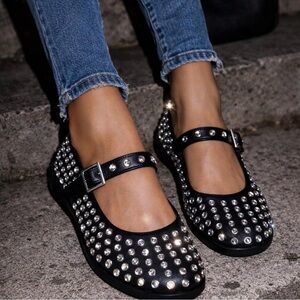 GUESS Rhinestone Mary Jane Flats Black Sparkly Ballet Shoes Size 7 NEW IN BOX